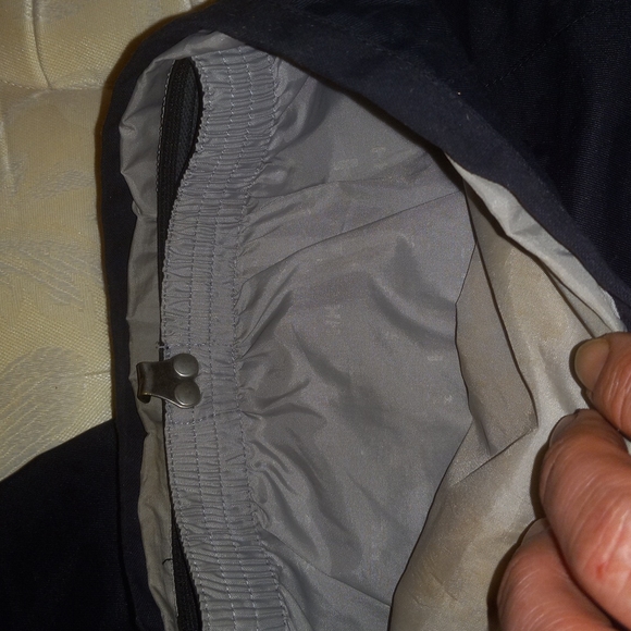 Helly Hansen insulated ski pants Men's size XL - Picture 9 of 16